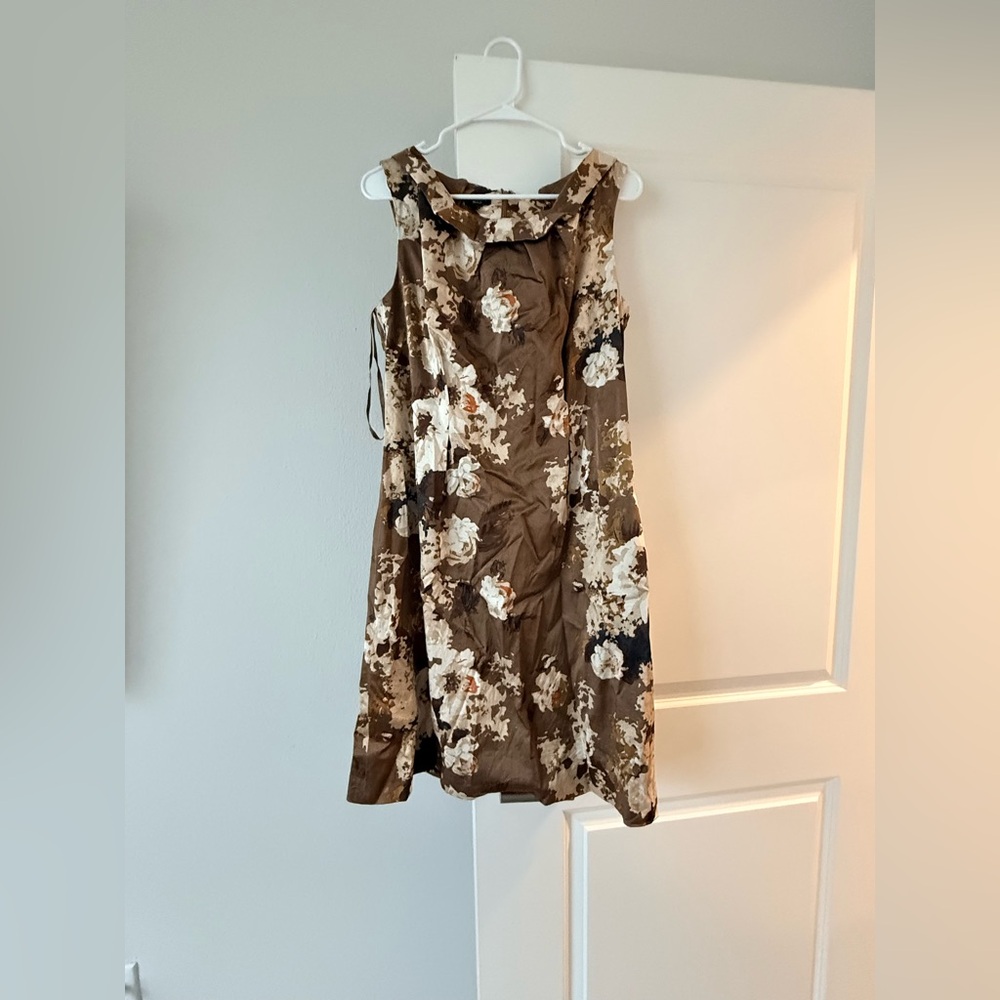 Talbots Brown Floral Satin Cocktail Dress Size 12 Sleeveless Cowl Neck❤️ - Picture 3 of 9